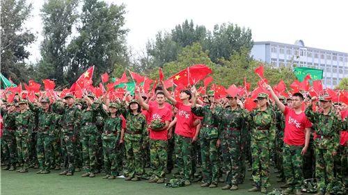 中华财险菏泽中支举行最佳风采员工颁奖典礼
